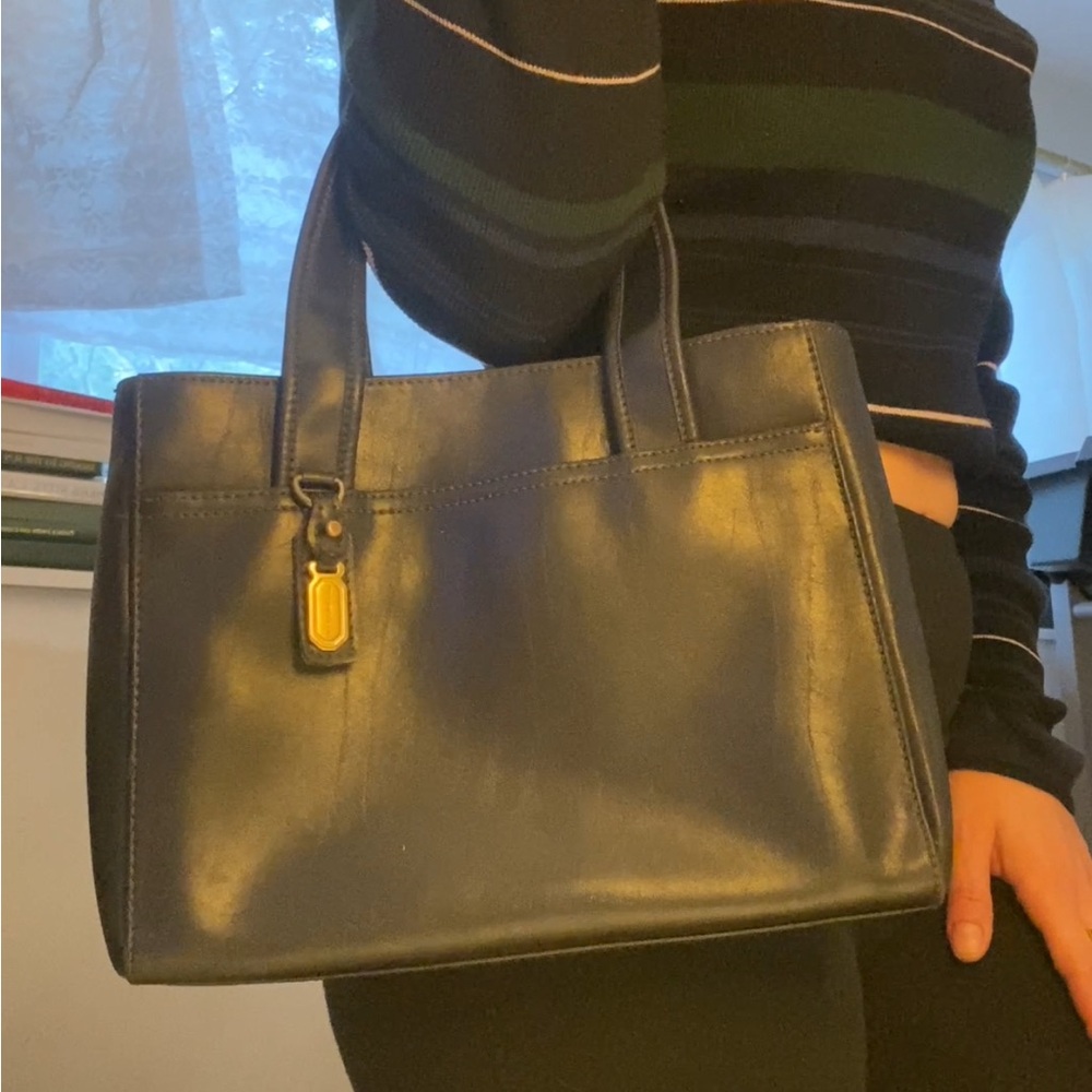 Black Leather Handbag Liz Claiborne - Picture 7 of 8